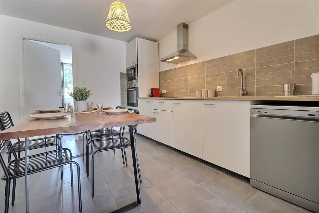 Apartment Le Cedre - Baby-foot Valence (Drome)