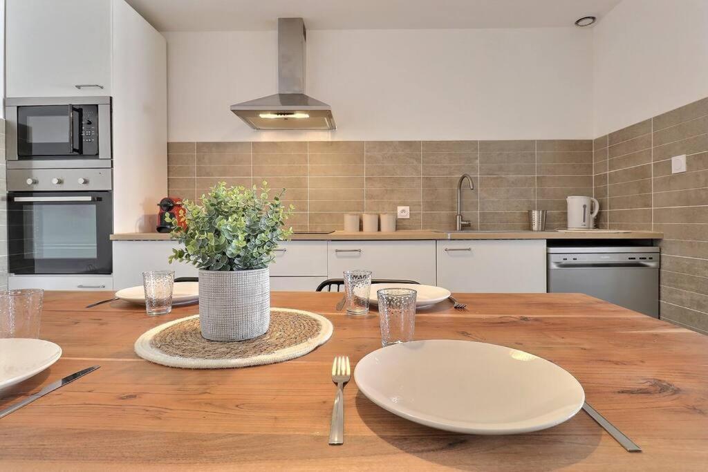 Le Cedre - Baby-foot Apartment *